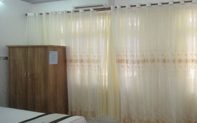 Anh Xuan Hotel