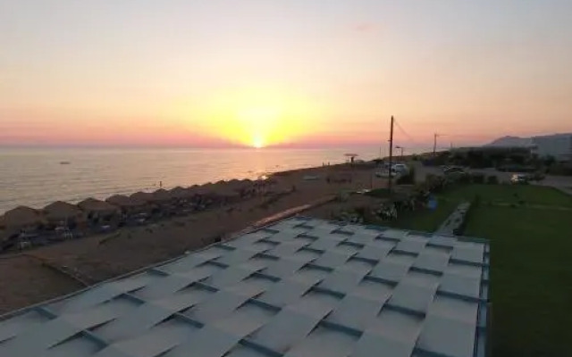 Ostria Hotel Kakovatos Beach