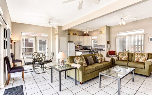 812 South Fletcher