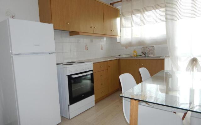 Cozy apartment for 3-6 people-Center Tripoli