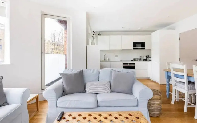 Second nest Brixton