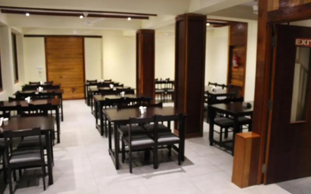 Aparupa Sands Marina Beach Resort