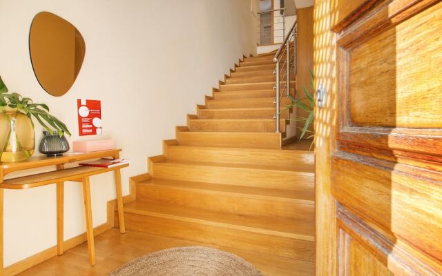 Oeiras Villa by Homing