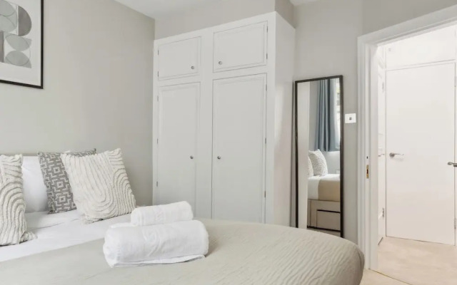 Westminster Charm - 2BR with Style
