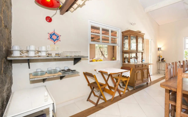 Isabella Búzios Guest House