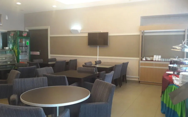 Kosma Business Hotel