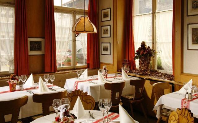 Hotel Bären - The Bear Inn