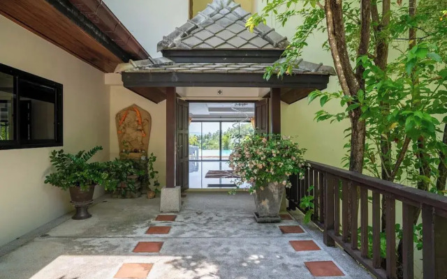 Stunning 5BR Sea View Villa - KBR22