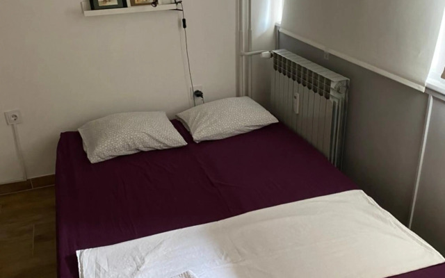 West vibes apartment