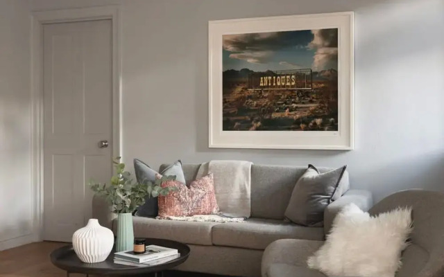 St Catherine s Hospital - Superior Apartment