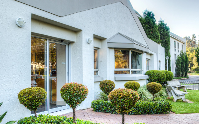 Road Lodge Germiston Lake