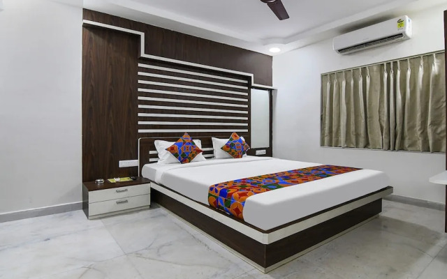 FabHotel Majestic Suite