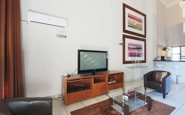 Prestige Apartment Sandton at Westpoint