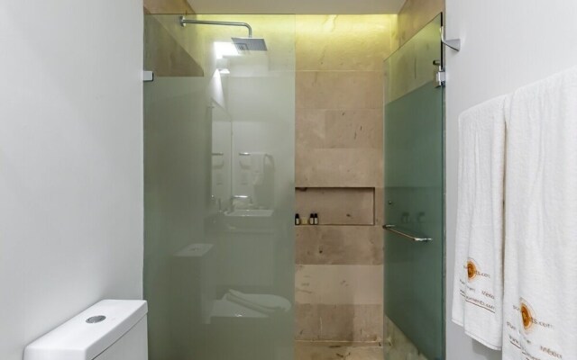 Oc421-Oceana 3 Bedrooms Pool View Apts
