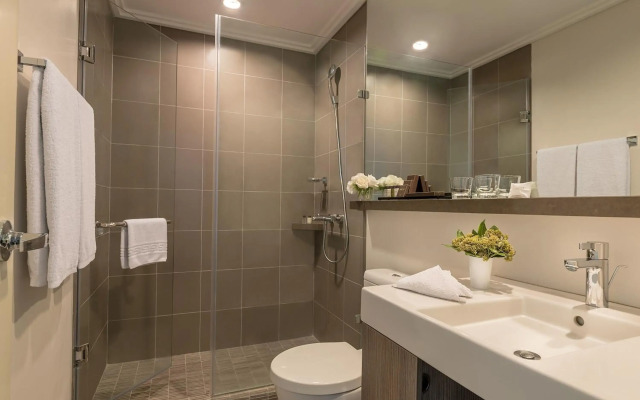Aruga Apartments by Rockwell Makati