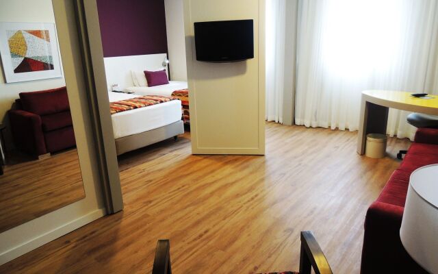 Quality Suites Alphaville