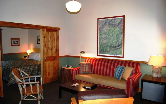 Evergreen Lodge At Yosemite