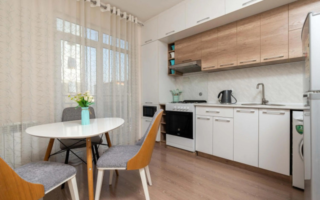 Green Park Apartment