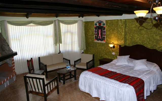 Hosteria El Surillal