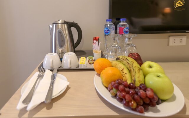 Mamlouk Pyramids Hotel