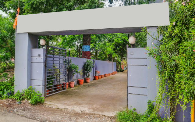 OYO 36855 Hotel Indraprasth