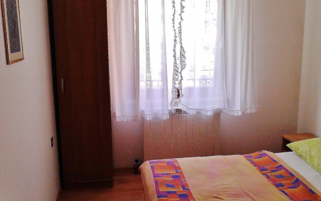Apartments Rudan 253