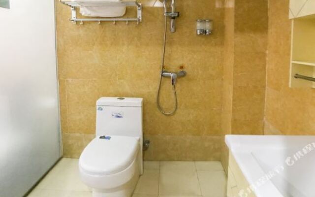 OYO Suining Junzhuan Business Hotel (Shuangfa Square)