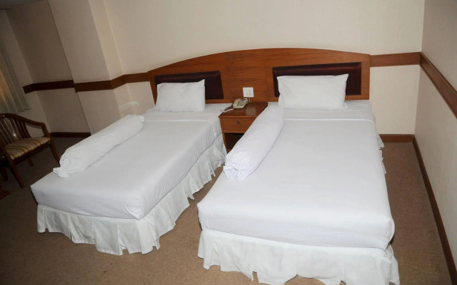 Ayutthaya Thanee Hotel