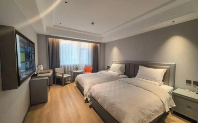 Sunshine Holiday Hotel