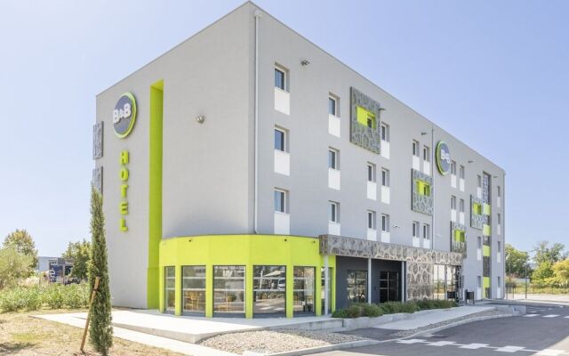 B&B HOTEL Saint-Martin-de-Crau Alpilles Camargue