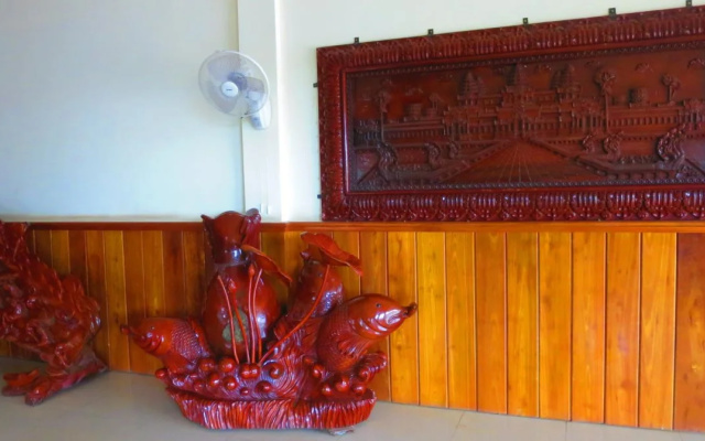 HONEY Guest House