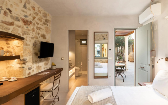 Inotropes Boutique Suites