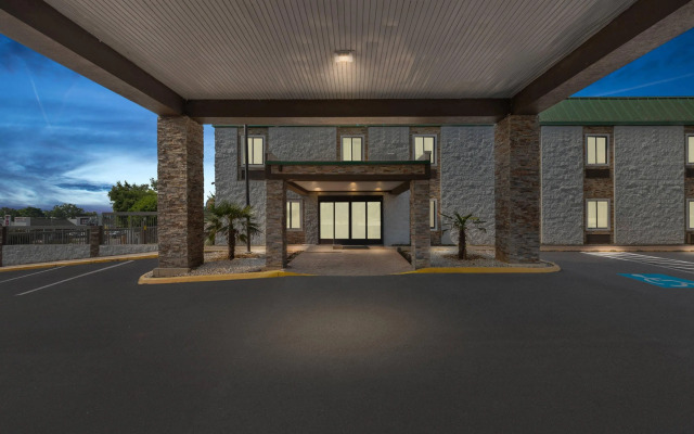 Quality Inn Hixson - Chattanooga