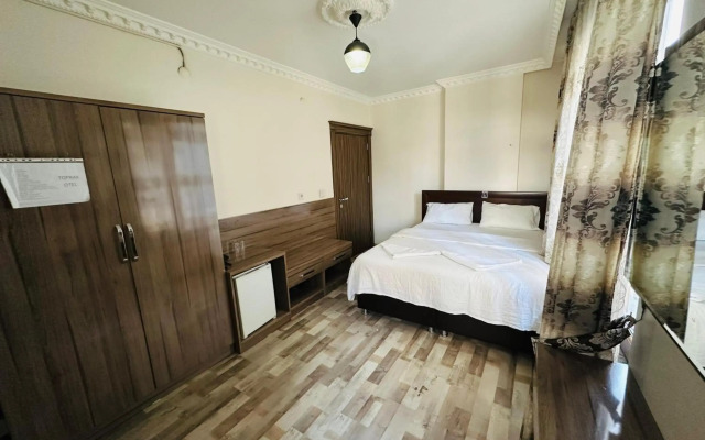 Van Toprak Hotel