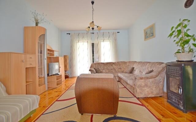 Apartment Majda