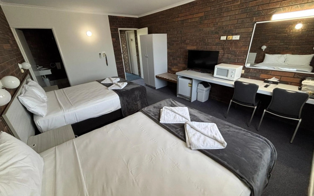 Shakespeare Motel – Guest Rooms – Mackay