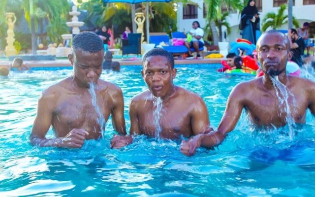 Salama Bling Beach Resort