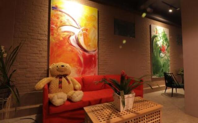 Mtny Hotel