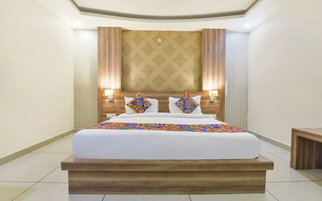 Collection O 30047 Signature Inn