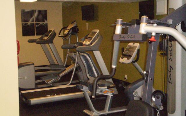 Country Inn & Suites by Radisson, Traverse City, MI