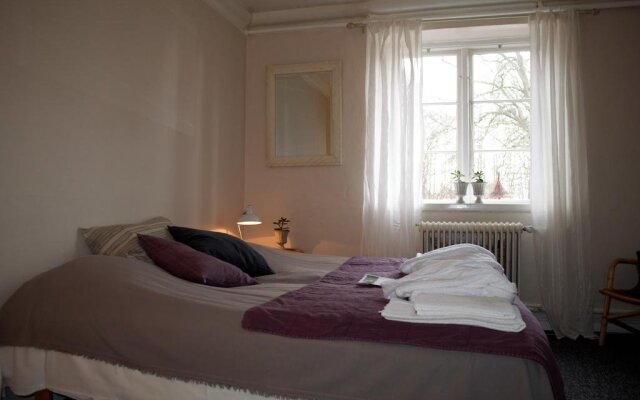 Ny Kirstineberg Gods Bed & Breakfast