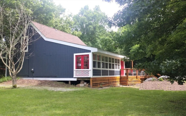 The Jive - Christophers_riverside_cabin