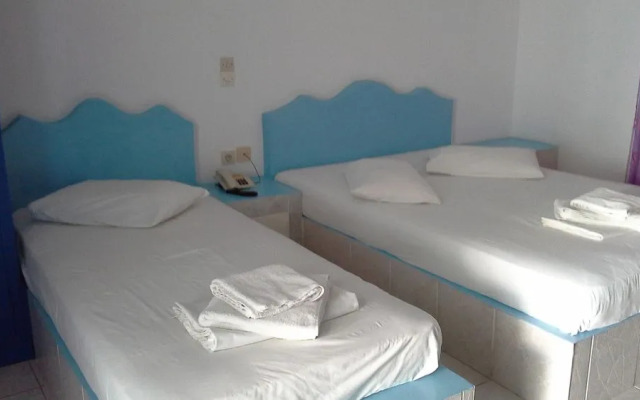 Studio Apartment Perivolos