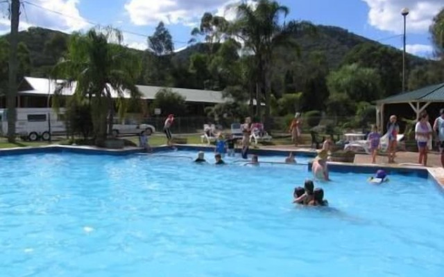 Sandy Hollow Tourist Park