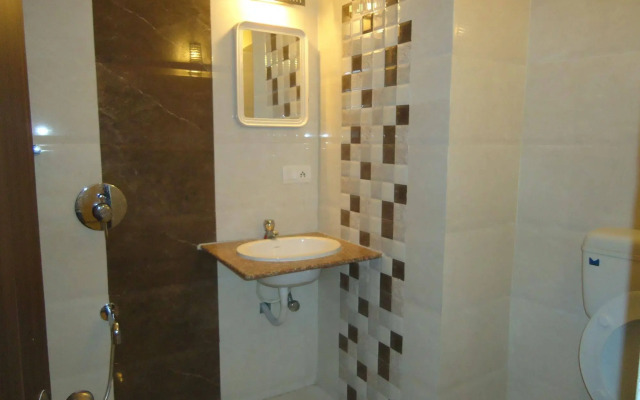 Maan Residency Hotel