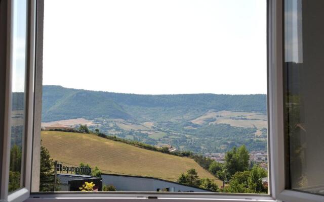 Cit'Hotel Restaurant Bowling de Millau