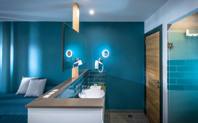 Infinity Blue Boutique Hotel and Spa - Adults Only