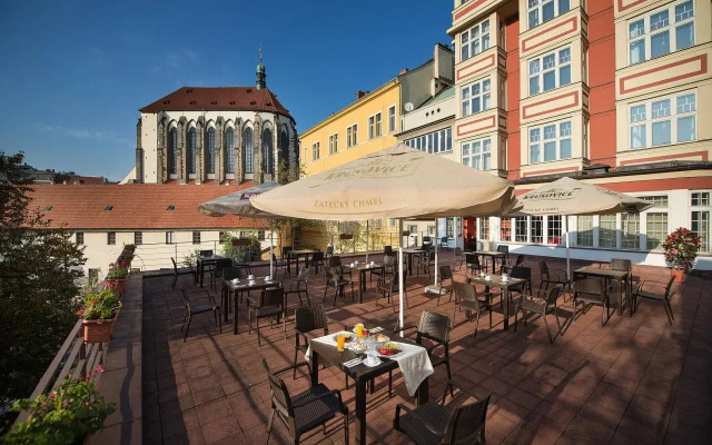 EA Hotel Juliš