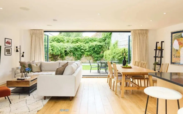 The Putney Wonder - Dazzling 3bdr Flat With Garden