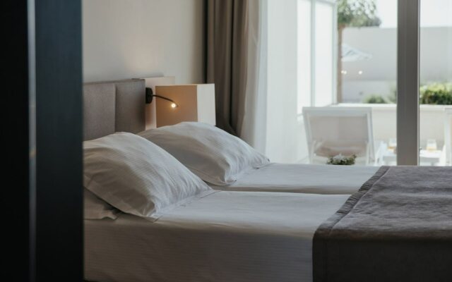 Romana Beach Resort